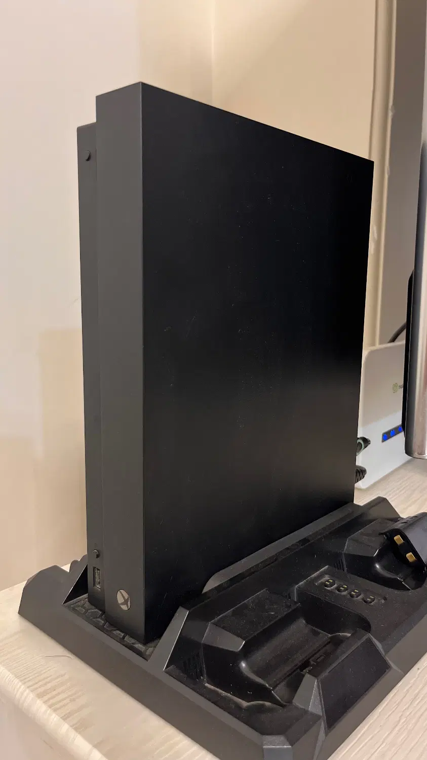 Xbox one x|کنسول، بازی ویدئویی و آنلاین|کرج, باغستان|دیوار