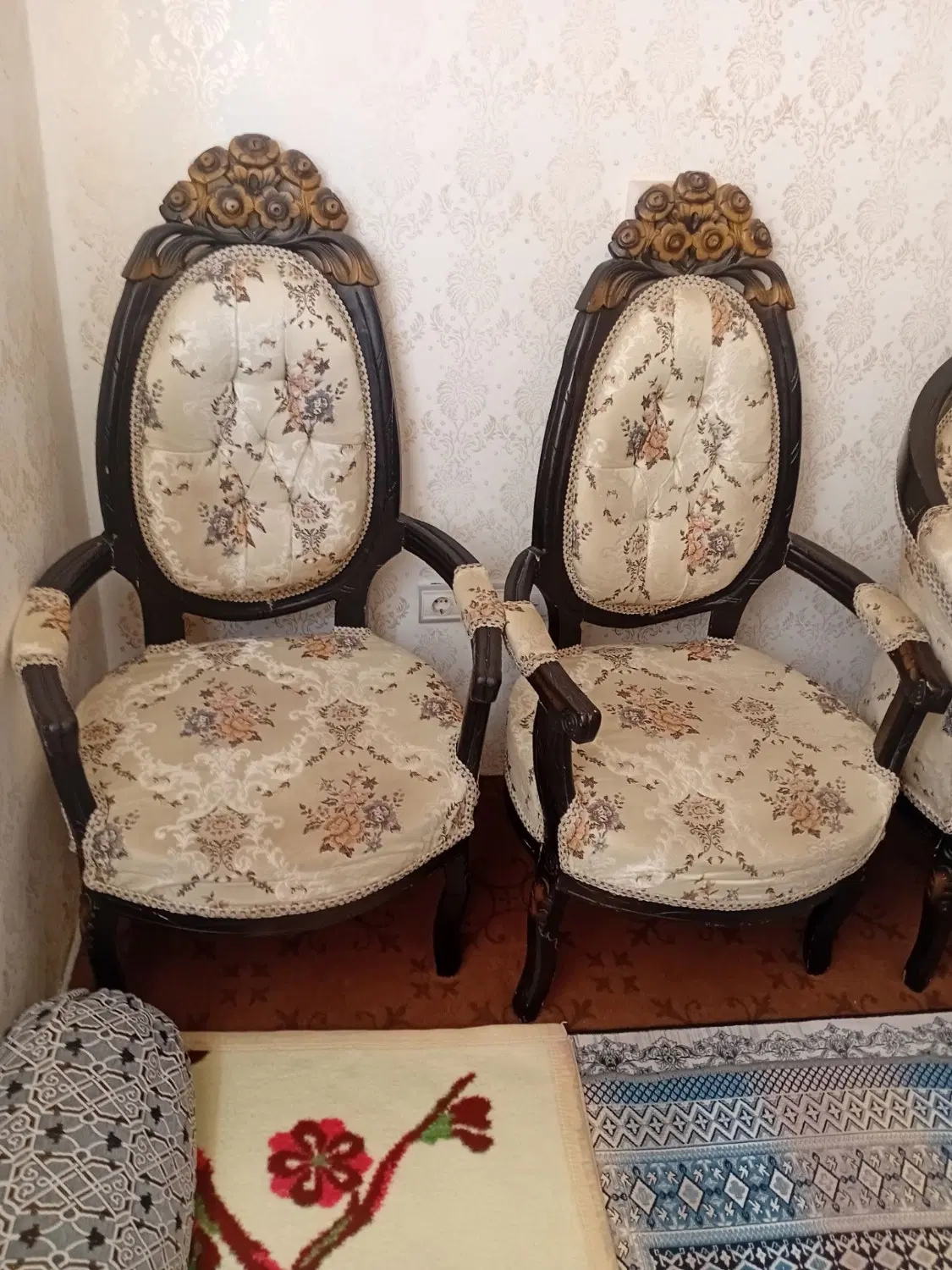 مبل|مبلمان خانگی و میز عسلی|زرقان, |دیوار
