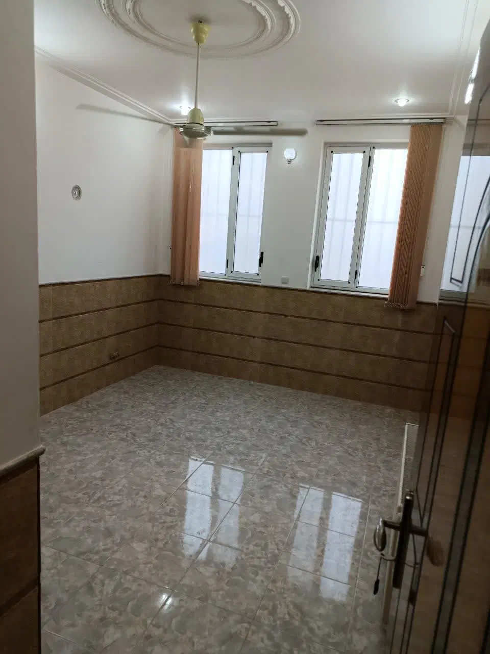 خونه اجاره ای نوساز|اجارهٔ آپارتمان|میبد, |دیوار