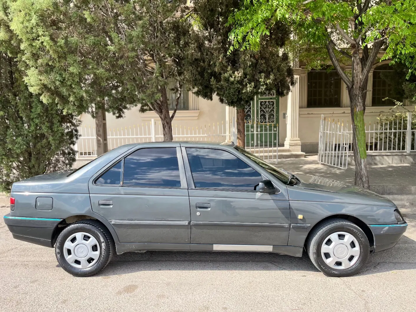 پژو 405 GLI|خودرو سواری و وانت|کرمان, |دیوار