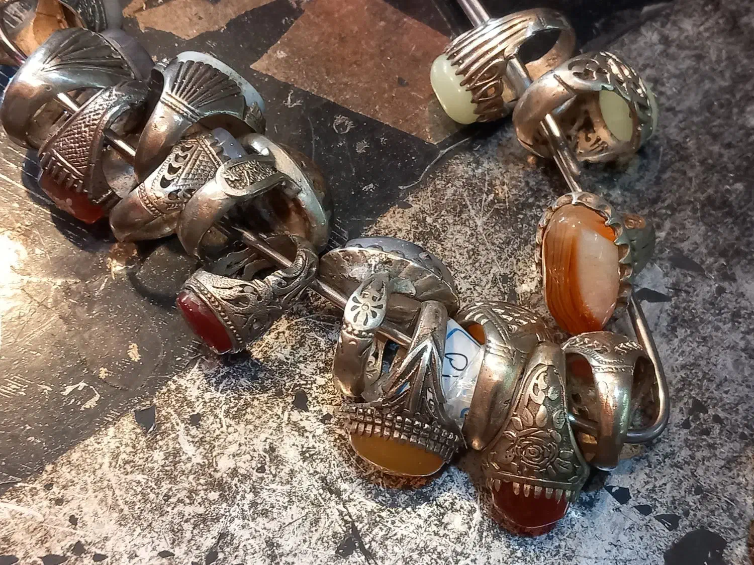 انگشتر ولی|بدلیجات|مشهد, شهید آوینی|دیوار