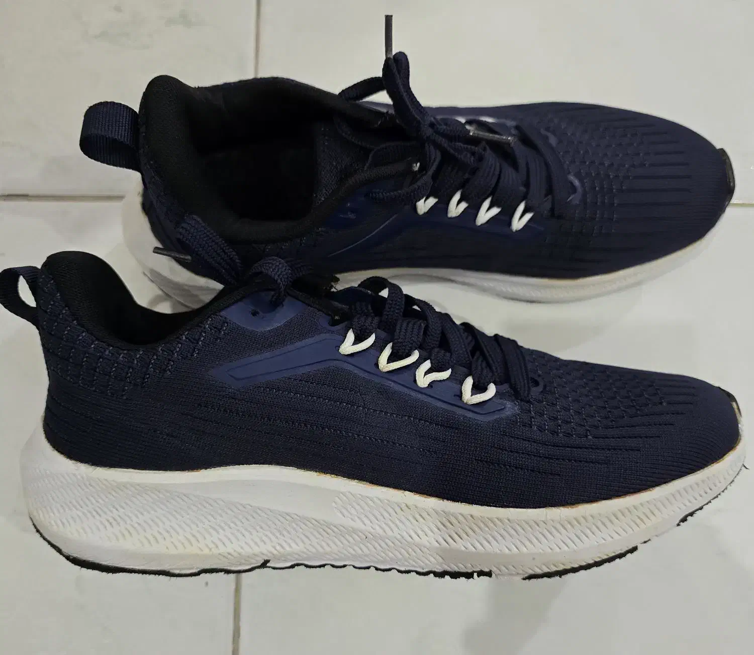 کتانی|کیف، کفش، کمربند|رشت, خمیران زاهدان|دیوار