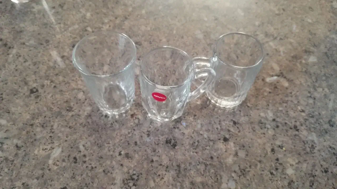 استکان|ظروف سرو و پذیرایی|یزد, |دیوار