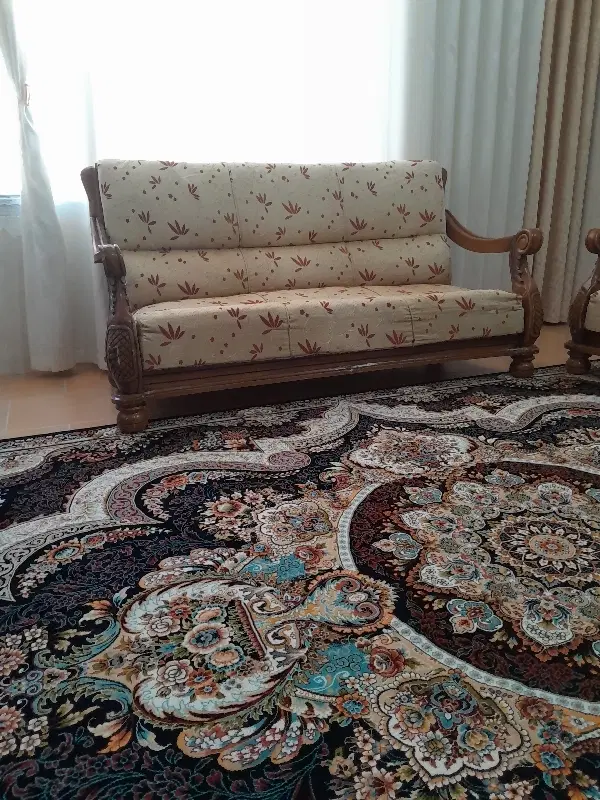 10000000|مبلمان خانگی و میز عسلی|آبیک, |دیوار