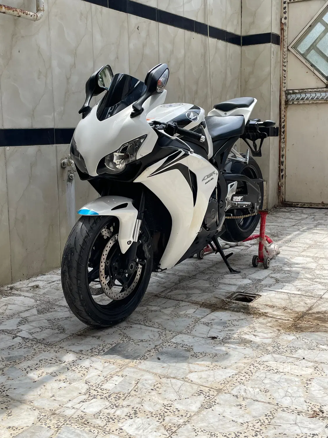 Cbr 1000 cb 1300 gsxr 600|موتورسیکلت|تهران, هفت چنار|دیوار