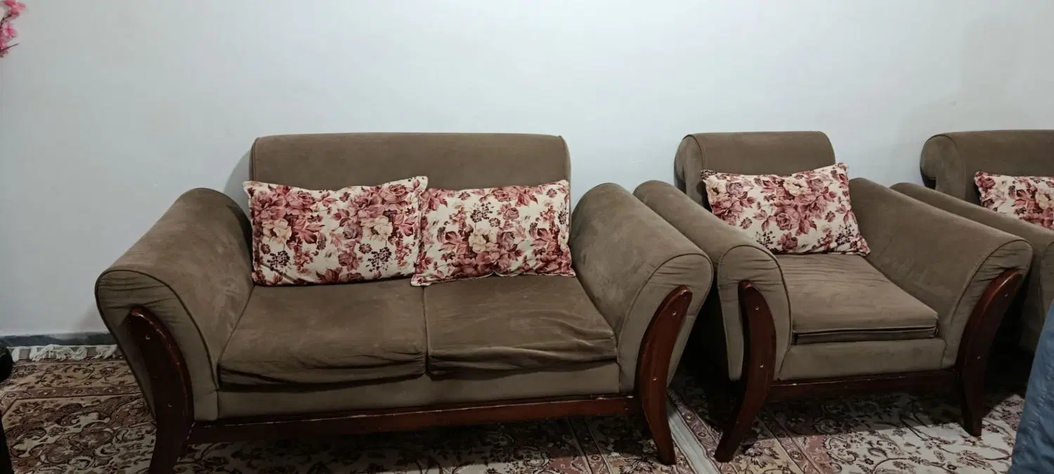 مبلمان|مبلمان خانگی و میز عسلی|رشت, سلیمانداراب|دیوار