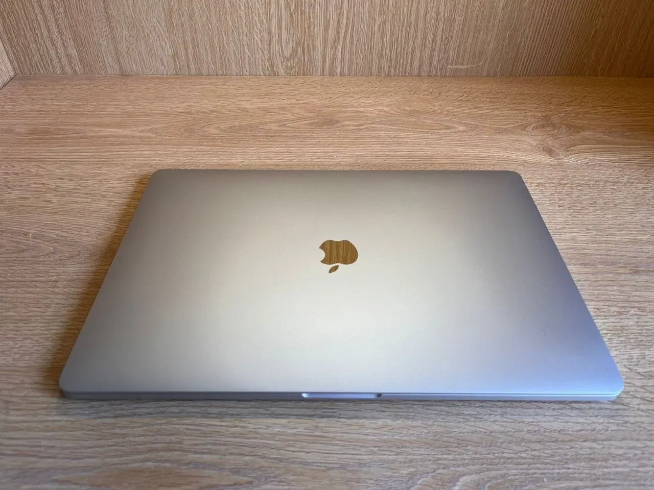 MacBook pro16|رایانه همراه|رشت, چله خانه|دیوار