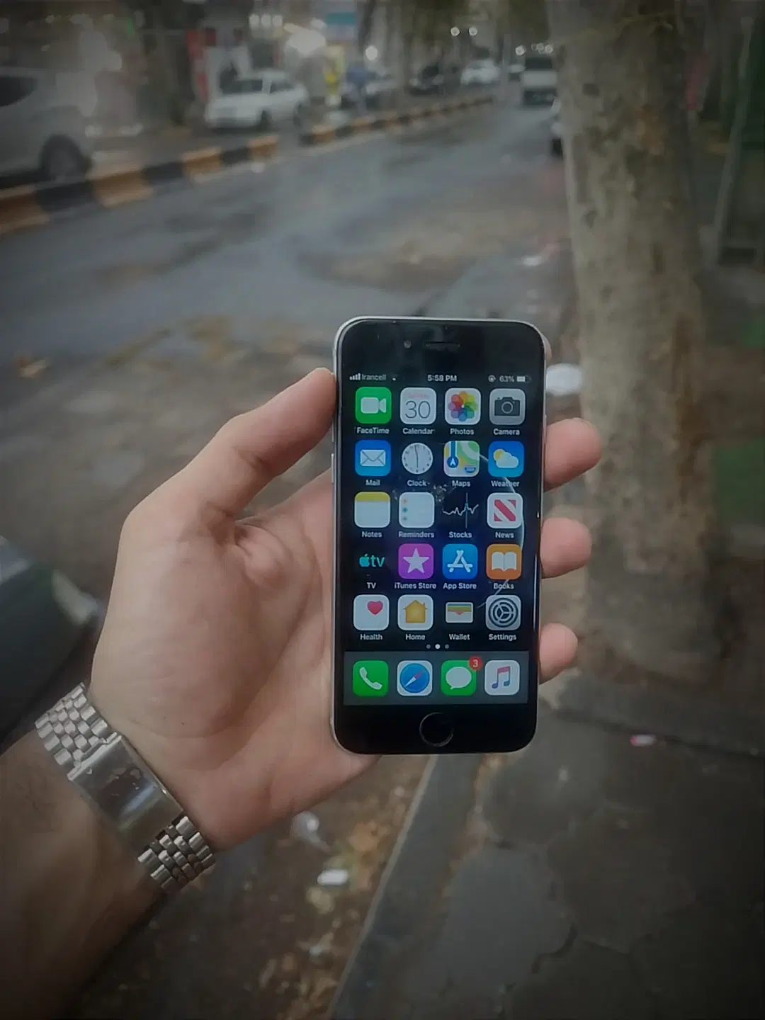 آیفون iPhone 6|موبایل|لاهیجان, شیشه گران|دیوار