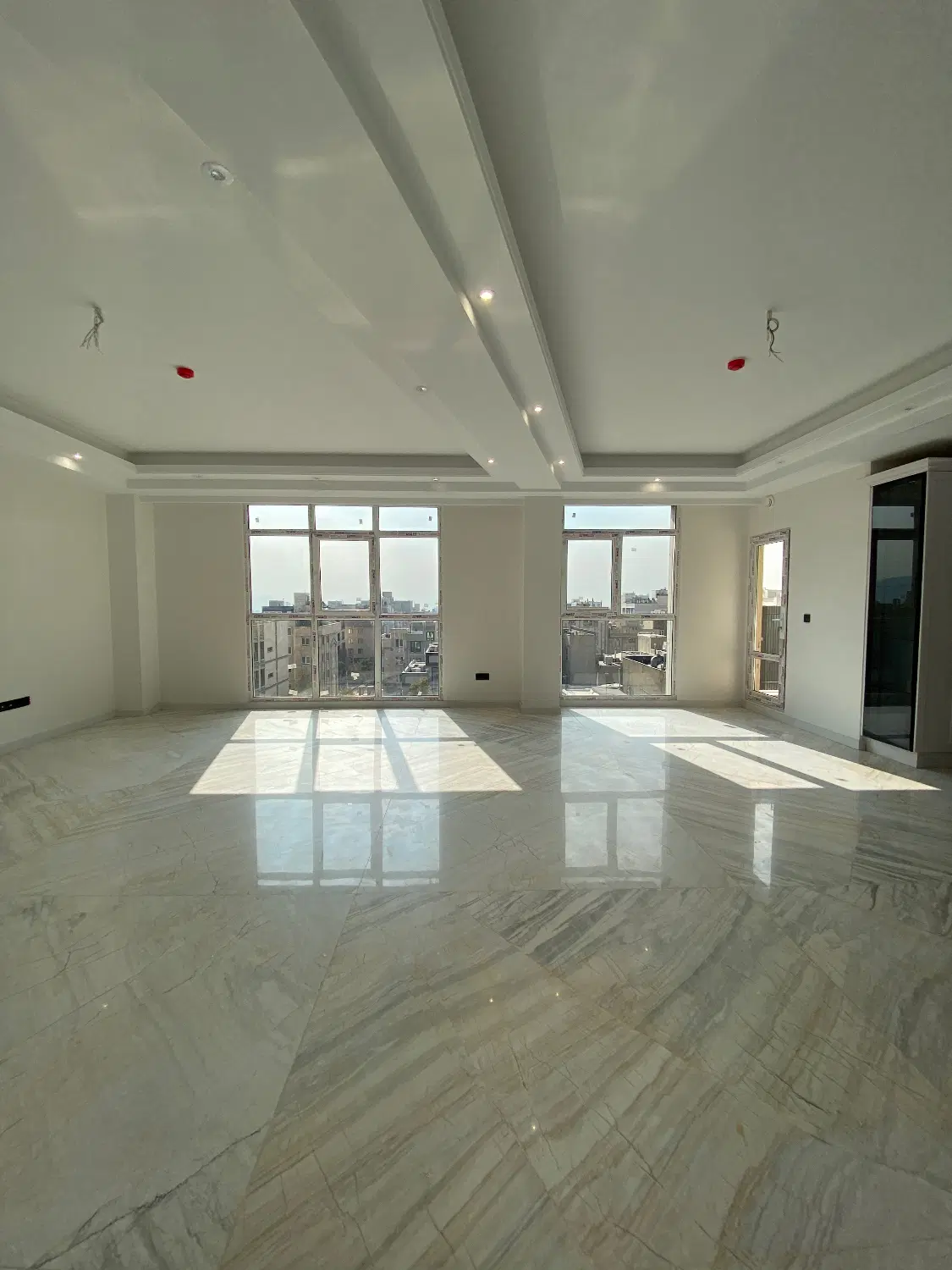 ۱۳۵متر تاپ سازه دور میدان نارمک – pohled 3