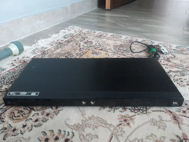 DVD LG|پخشکننده DVD و ویدیو|خشکبیجار, |دیوار