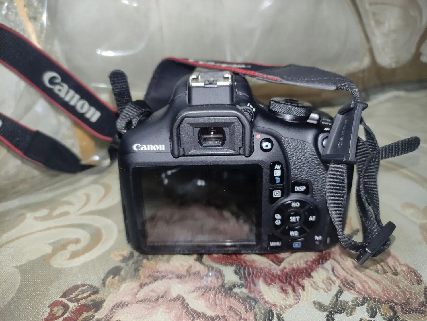 دوربین canon 2000d|دوربین عکاسی و فیلم‌برداری|مشهد, ایثارگران|دیوار