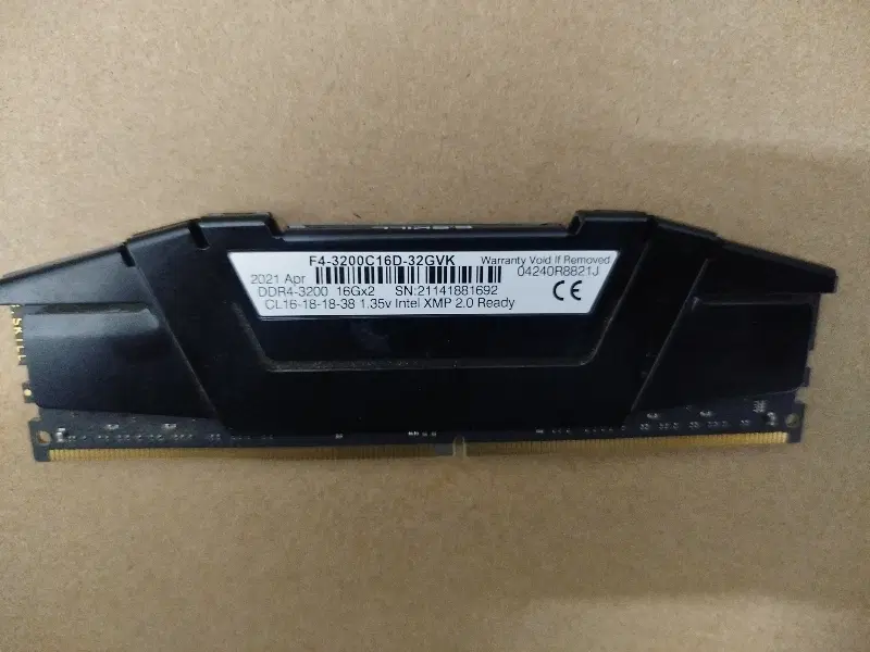 رم 16gb ddr4 3200|قطعات و لوازم جانبی رایانه|قم, بیست متری ولیعصر|دیوار