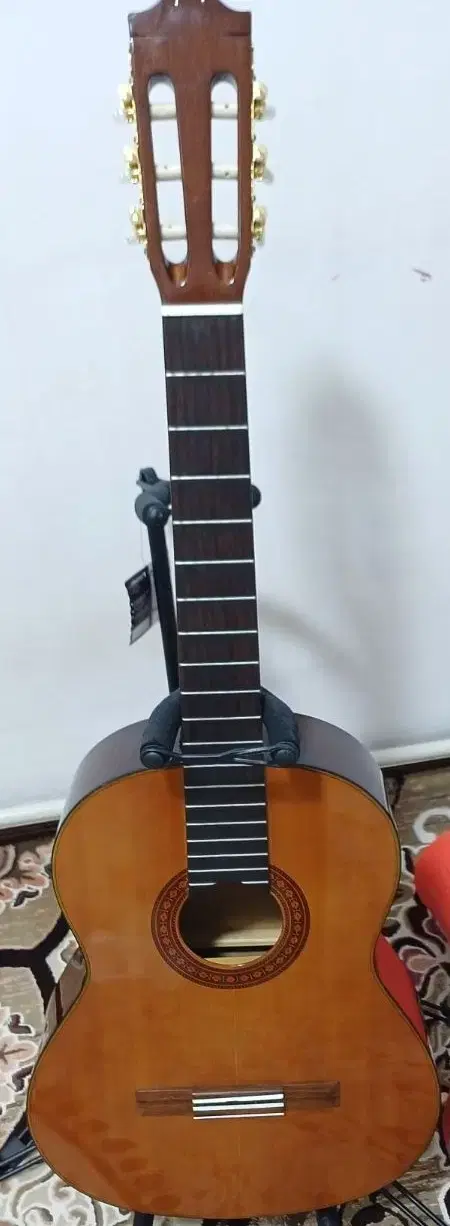 Yamaha C70|گیتار، بیس، امپلیفایر|مشگین شهر, |دیوار
