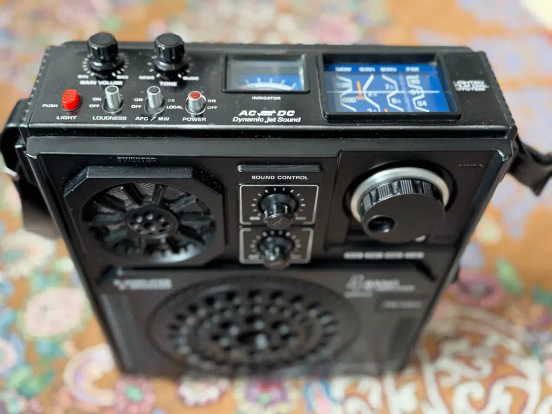 رادیو سانیو ۴ موج|سیستم صوتی خانگی|سنندج, |دیوار