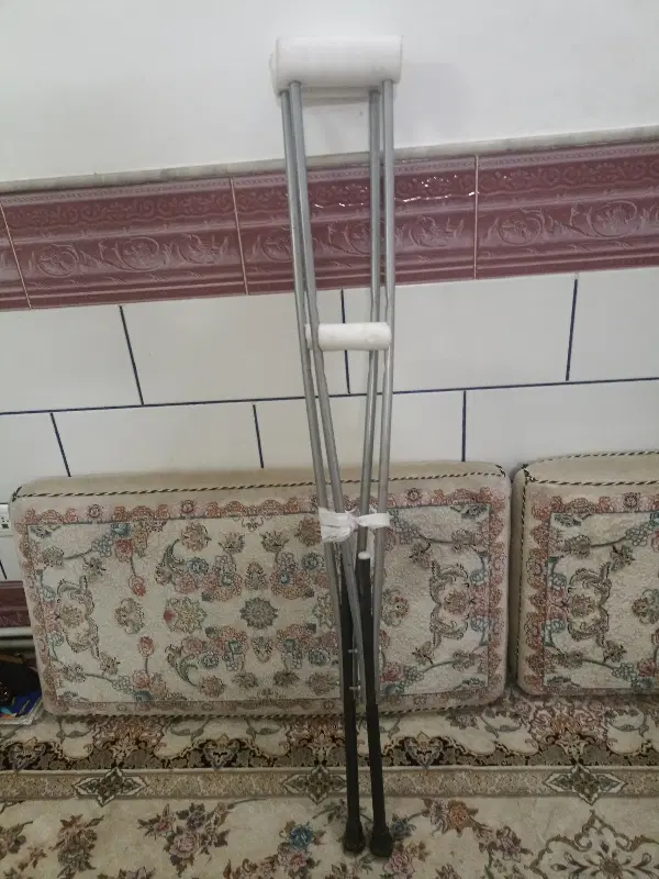 عصا|پزشکی|ساوه, |دیوار