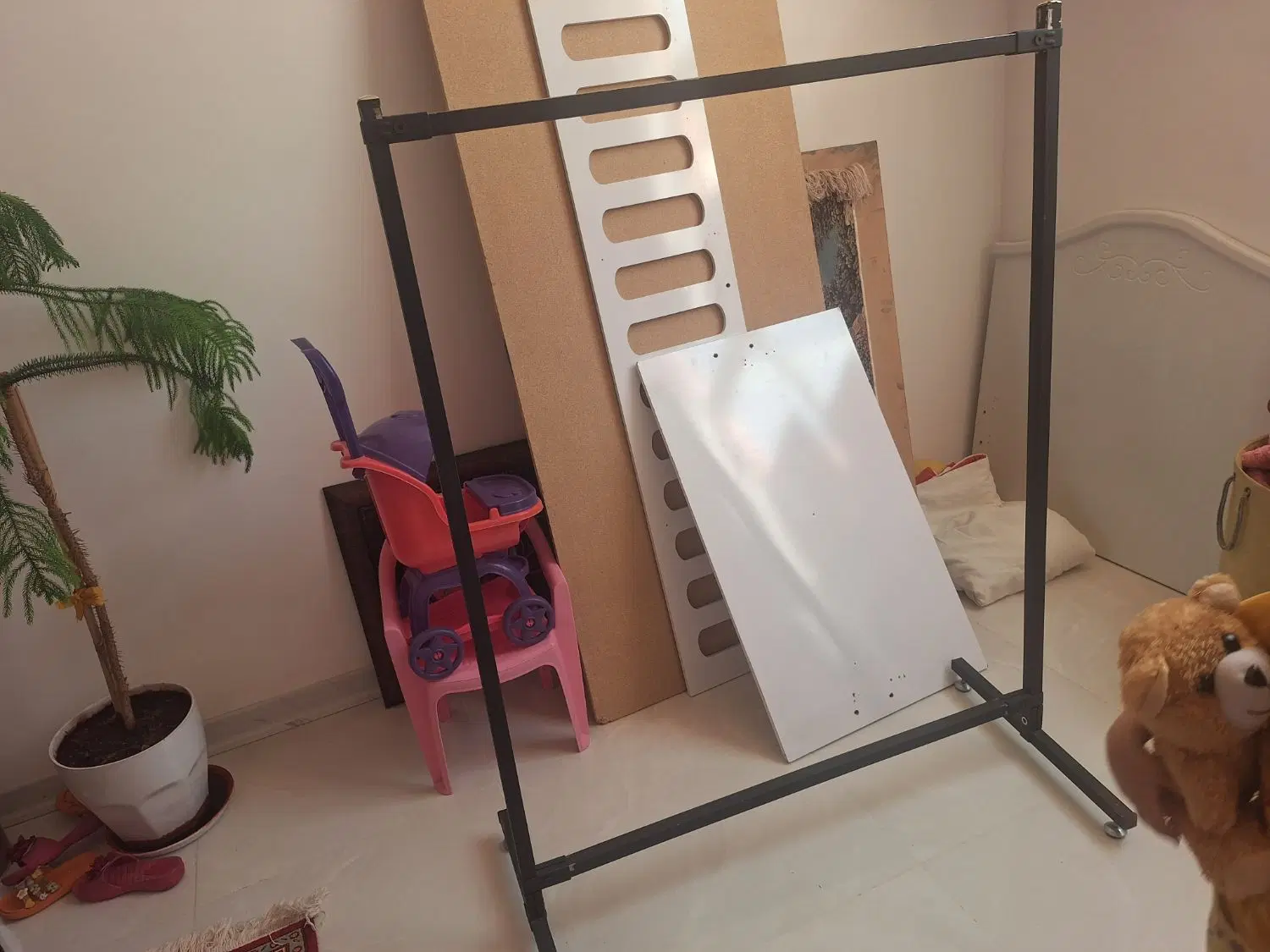 رگال|بندرخت و رخت‌آویز|خمینی‌شهر, |دیوار