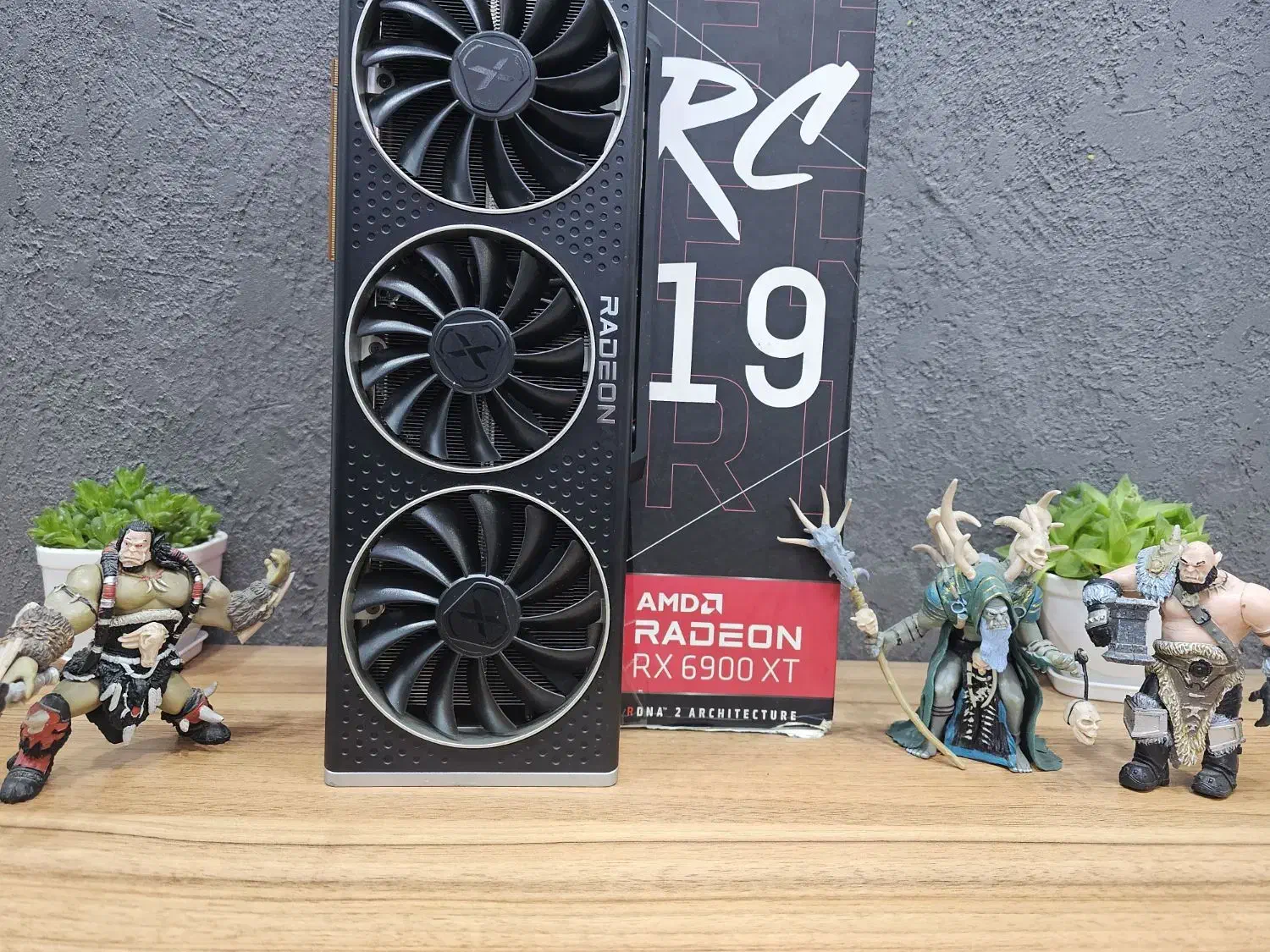 کارت گرافیک xfx rx6900XT مرک و سویفت|قطعات و لوازم جانبی رایانه|تهران, شیخ هادی|دیوار