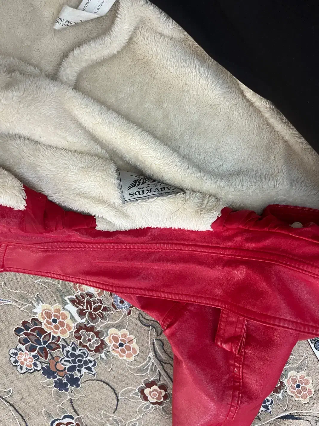 کاپشن خارجی|کفش و لباس بچه|الوند, |دیوار