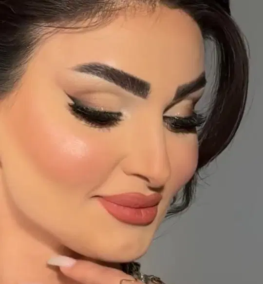 میکاپ|خدمات آرایشگری و زیبایی|سراوان, |دیوار