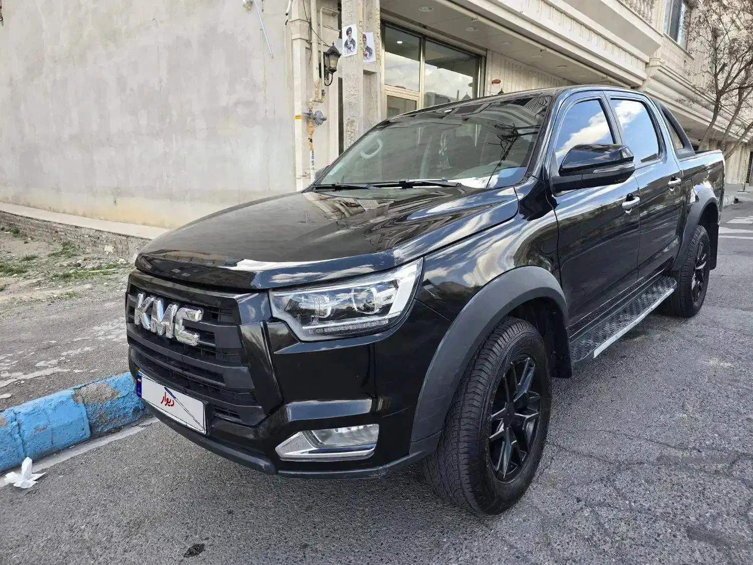 kmc|خودرو سواری و وانت|تهران, فرودگاه مهرآباد|دیوار