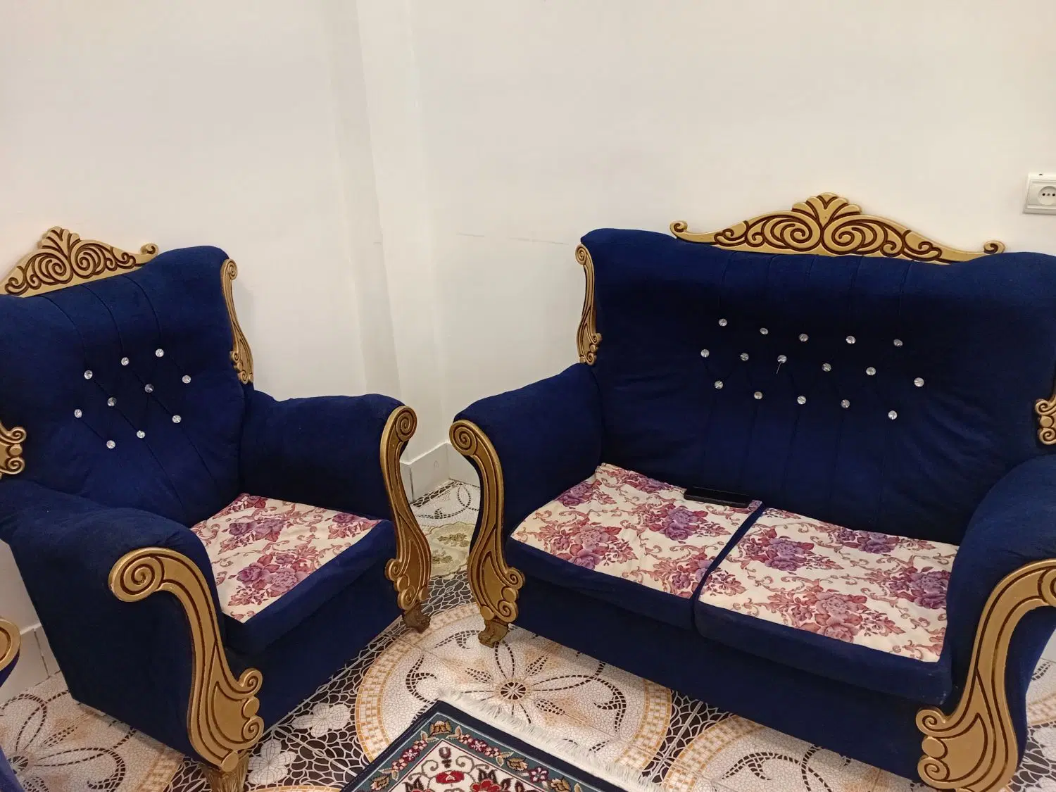 مبل|مبلمان خانگی و میز عسلی|بروجن, |دیوار