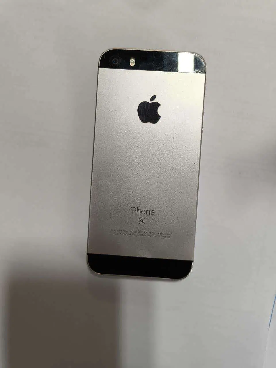iphone SE|موبایل|مشهد, شهرک ابوذر|دیوار