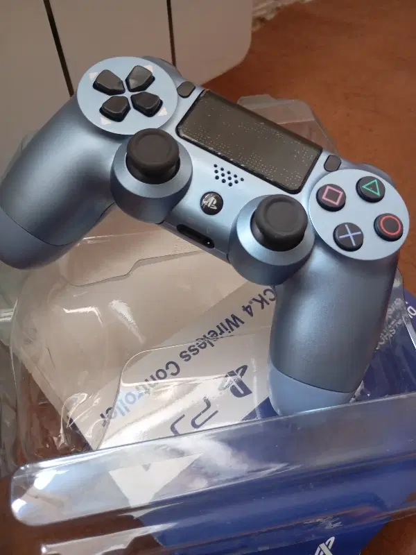 دسته ps4|کنسول، بازی ویدئویی و آنلاین|خوی, |دیوار