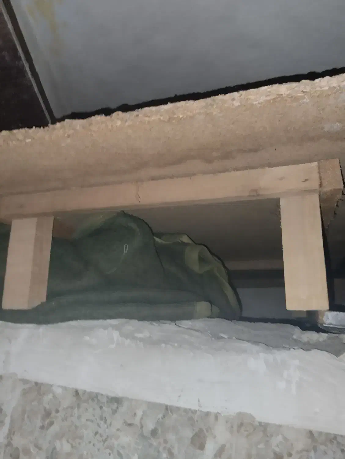 تختخواب|تشک تختخواب|اردبیل, |دیوار