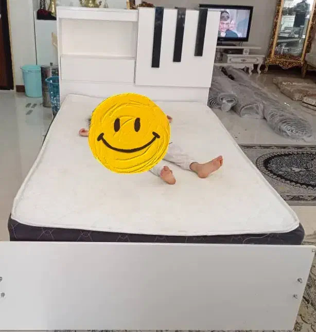 تخت و تشک|تشک تختخواب|تهران, ارامنه|دیوار