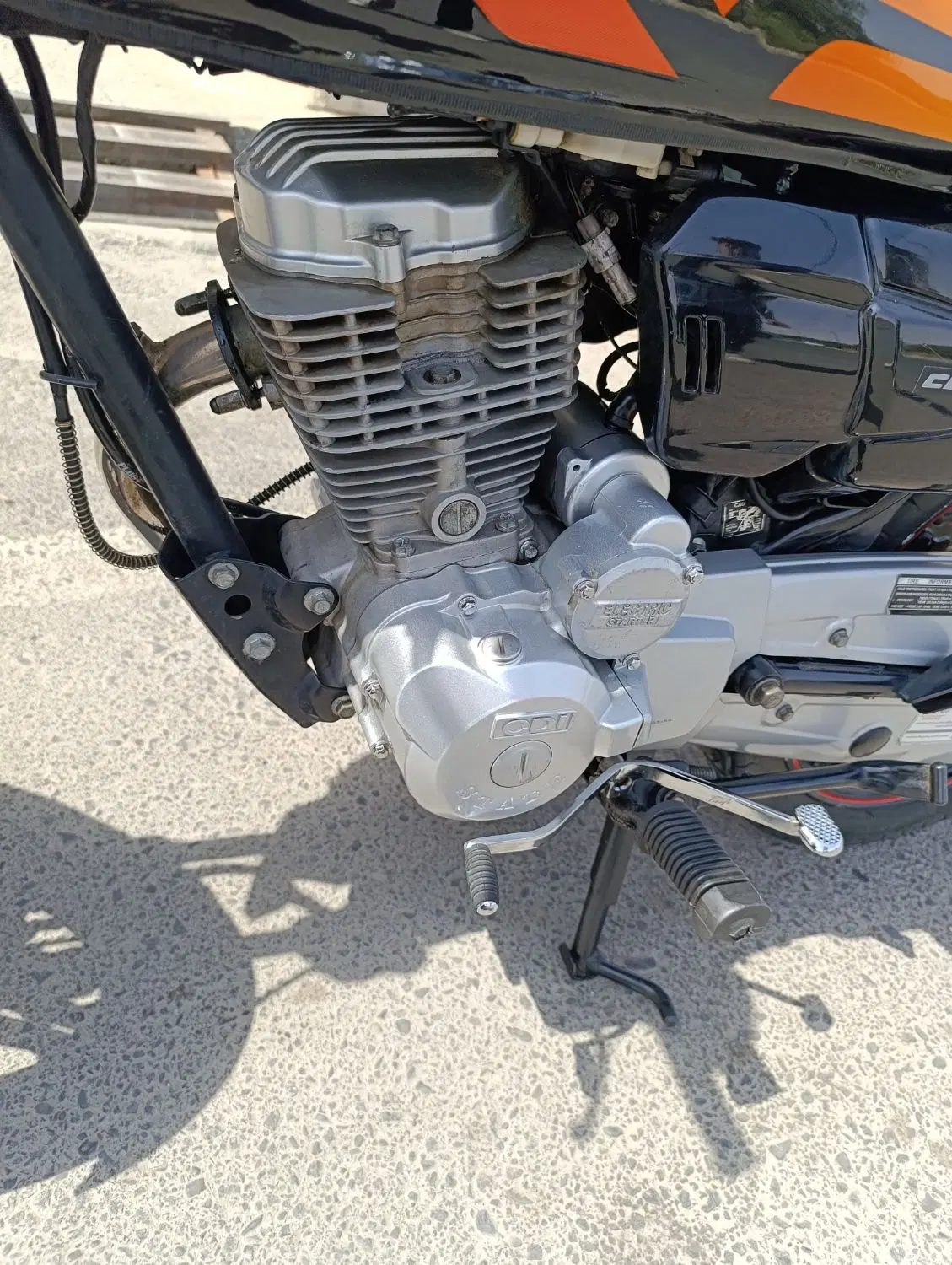 کویر 200cc|موتورسیکلت|رباط‌کریم, رباط‌کریم|دیوار