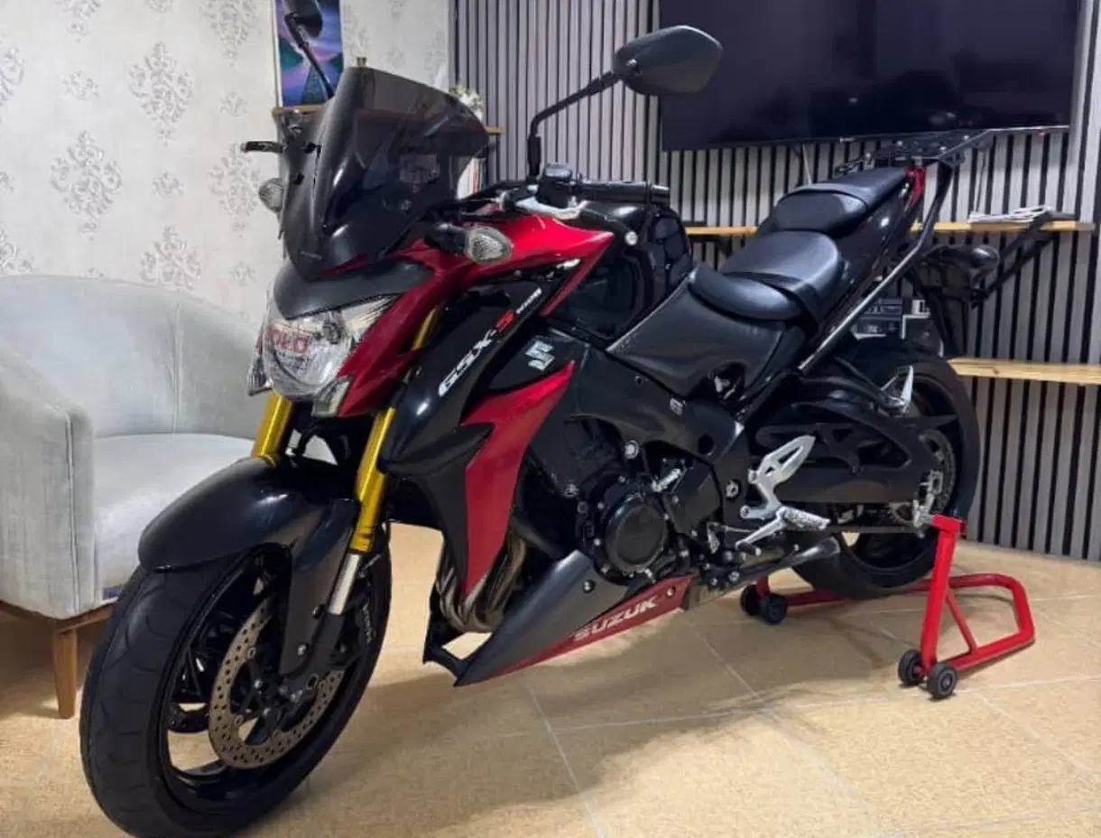 gsxs1000 مدل 2017|موتورسیکلت|سنندج, |دیوار