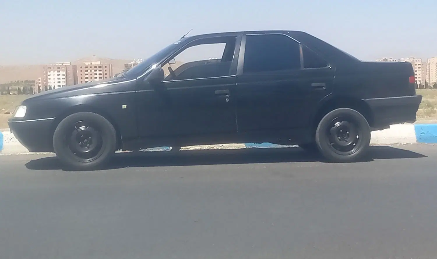 پژو۴۰۵|خودرو سواری و وانت|نجف‌آباد, رحمت آباد|دیوار