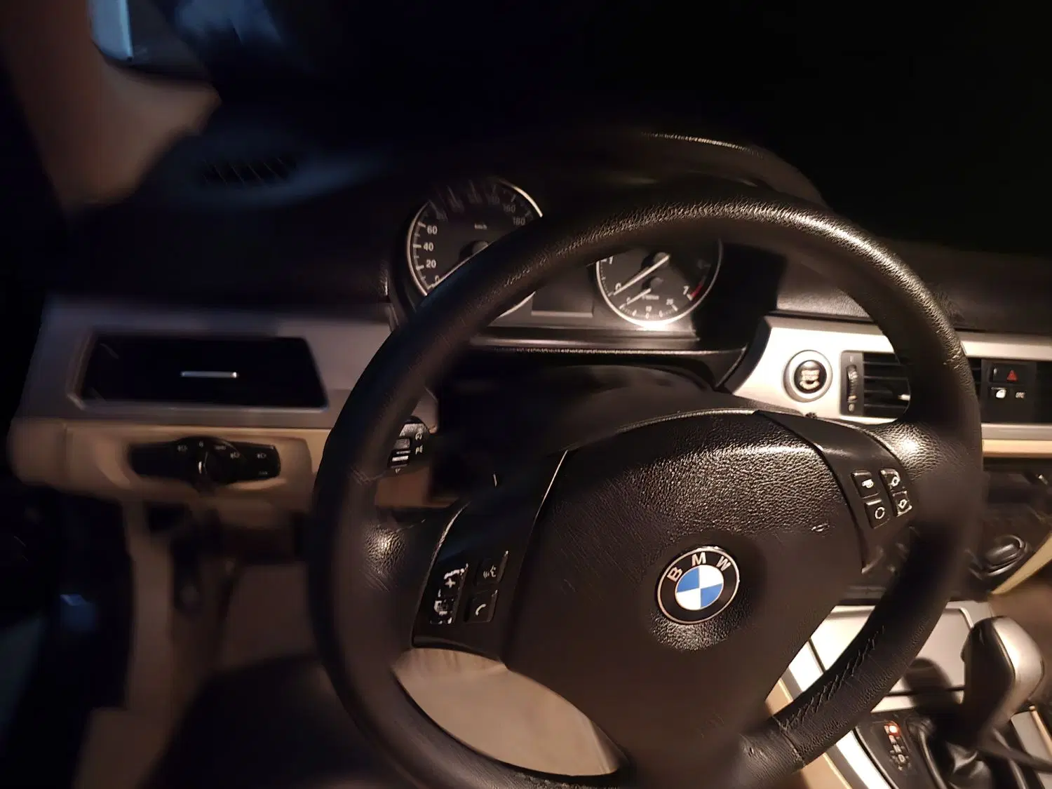 bmw320i|خودرو سواری و وانت|تهران, بنیهاشم|دیوار