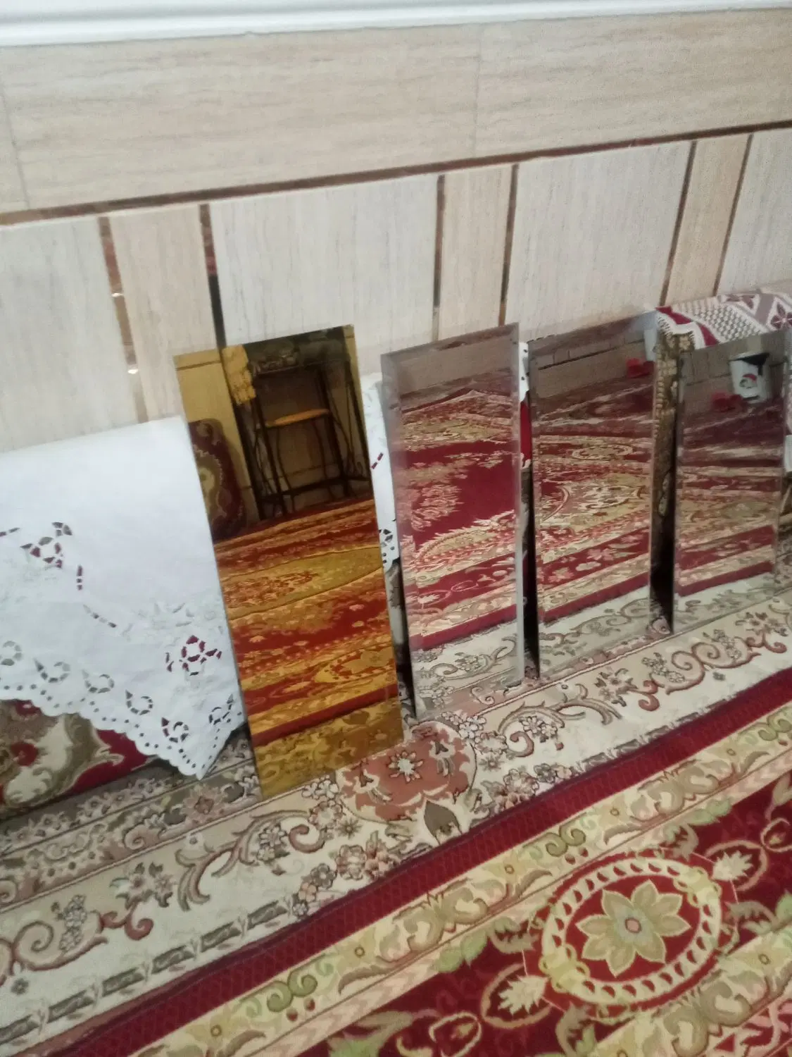 اینه|آینه|شوشتر, |دیوار