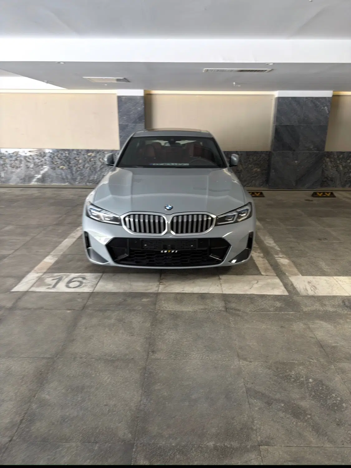 BMW 318i 2025 Full|خودرو سواری و وانت|تهران, سعادت‌آباد|دیوار