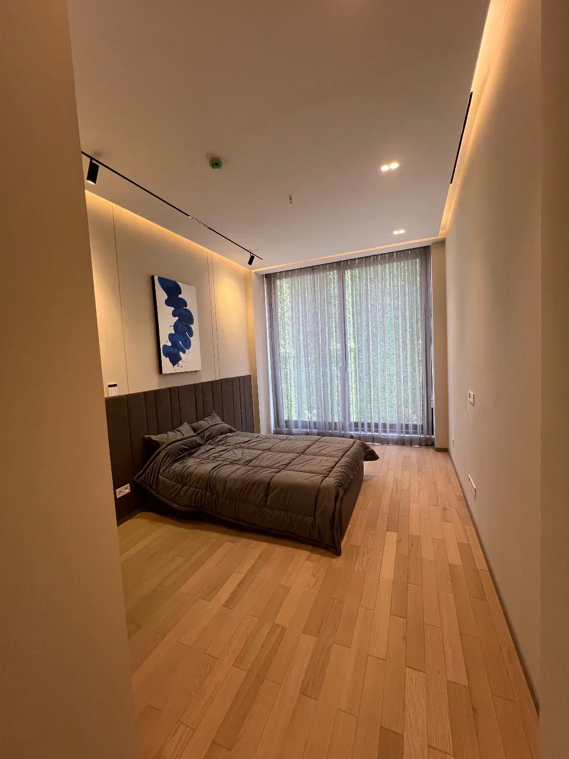 زعفرانیه تاپ لوکیشن۳۰۰مترنوساز ۴پارکینگ بقیمت - Ansicht 6