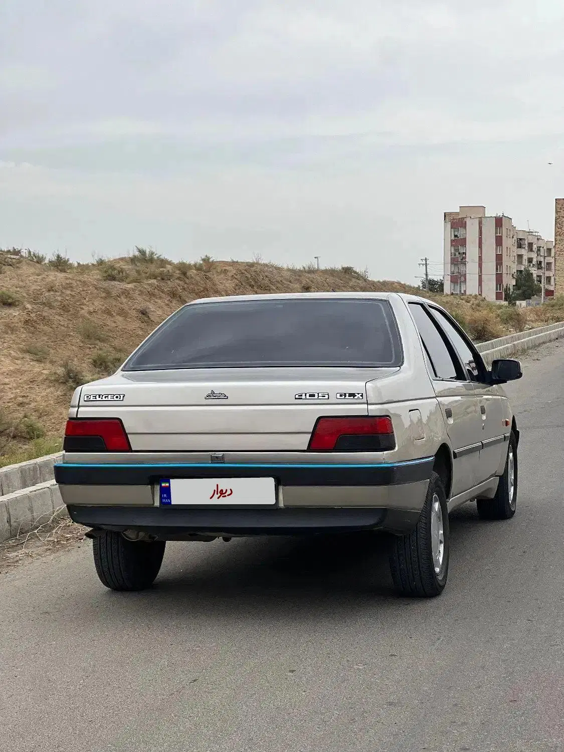 پژو ۴۰۵|خودرو سواری و وانت|پارسآباد, |دیوار