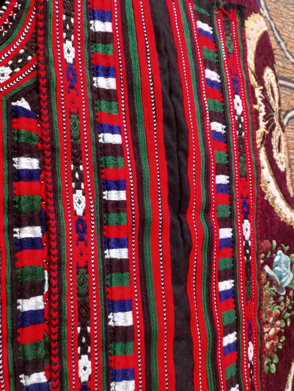 زیح بچگانه|لباس|سراوان, |دیوار