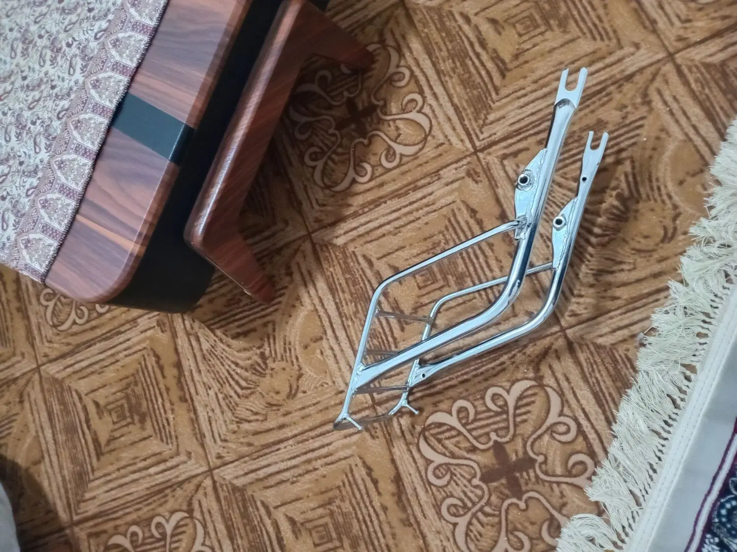 مجسمه|مجسمه، تندیس، ماکت|شوشتر, |دیوار