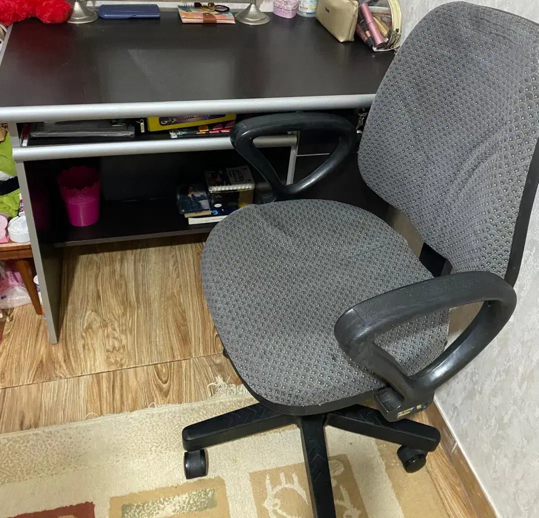 میز تحریرر|میز تحریر و کامپیوتر|رشت, کوی مهر|دیوار