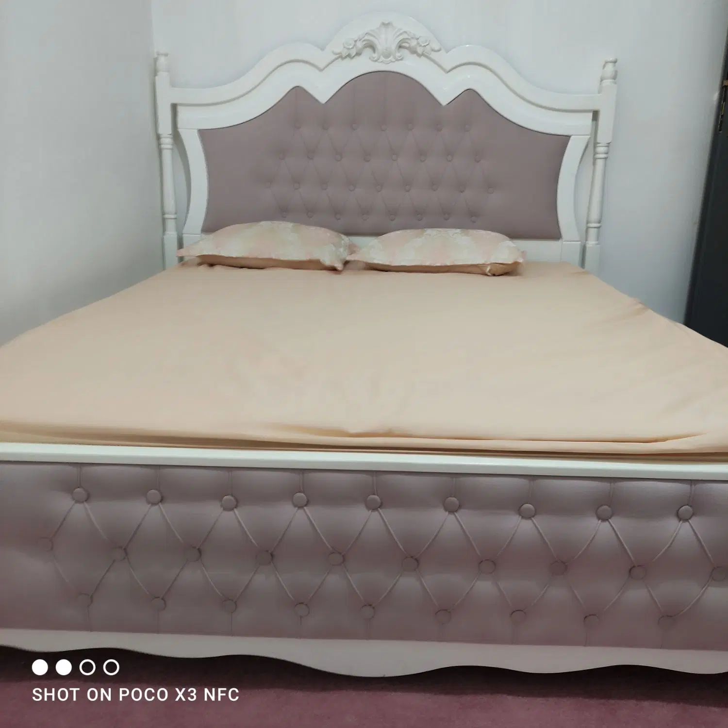تخت|تخت و صندلی بچه|خرمآباد, |دیوار