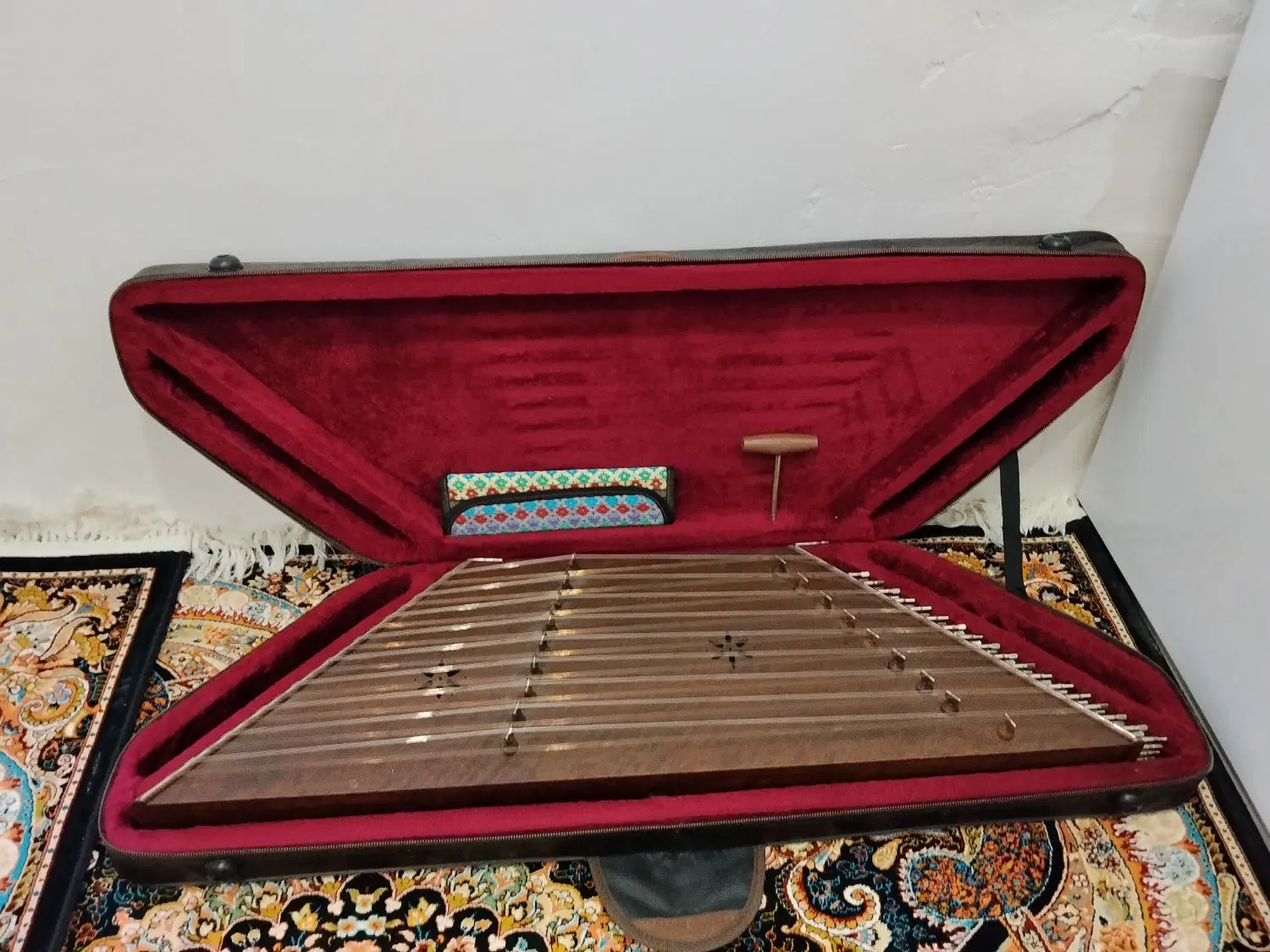 ساز|سازهای سنتی|پاوه, |دیوار