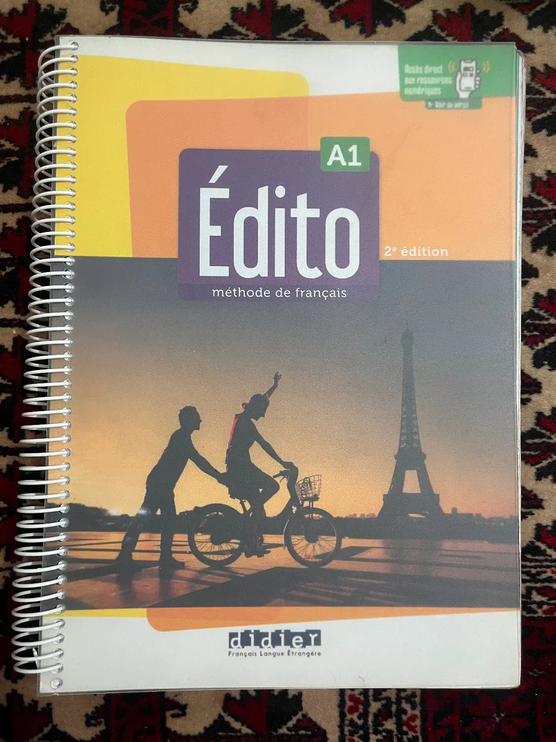 کتاب Edito A1|کتاب و مجله آموزشی|مشهد, کوه سنگی|دیوار