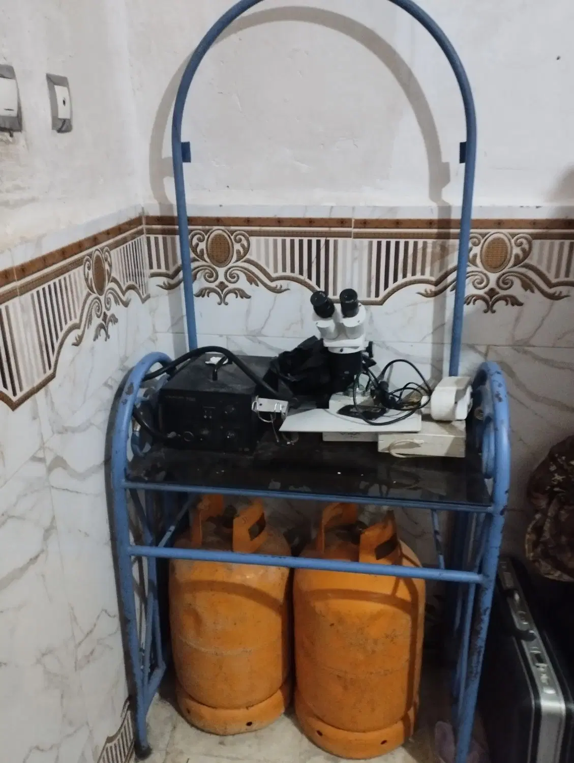 میز|میز تحریر و کامپیوتر|زاهدان, |دیوار