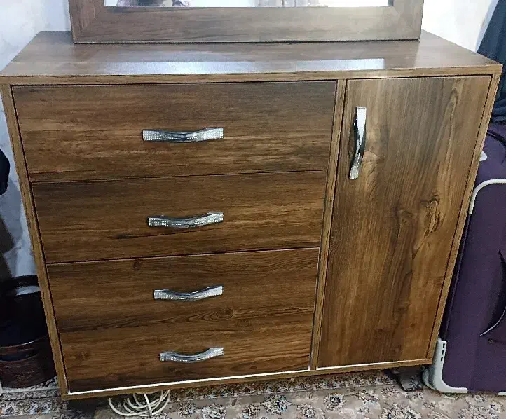 میز آرایشی|میز و صندلی غذاخوری|اهواز, رسالت|دیوار