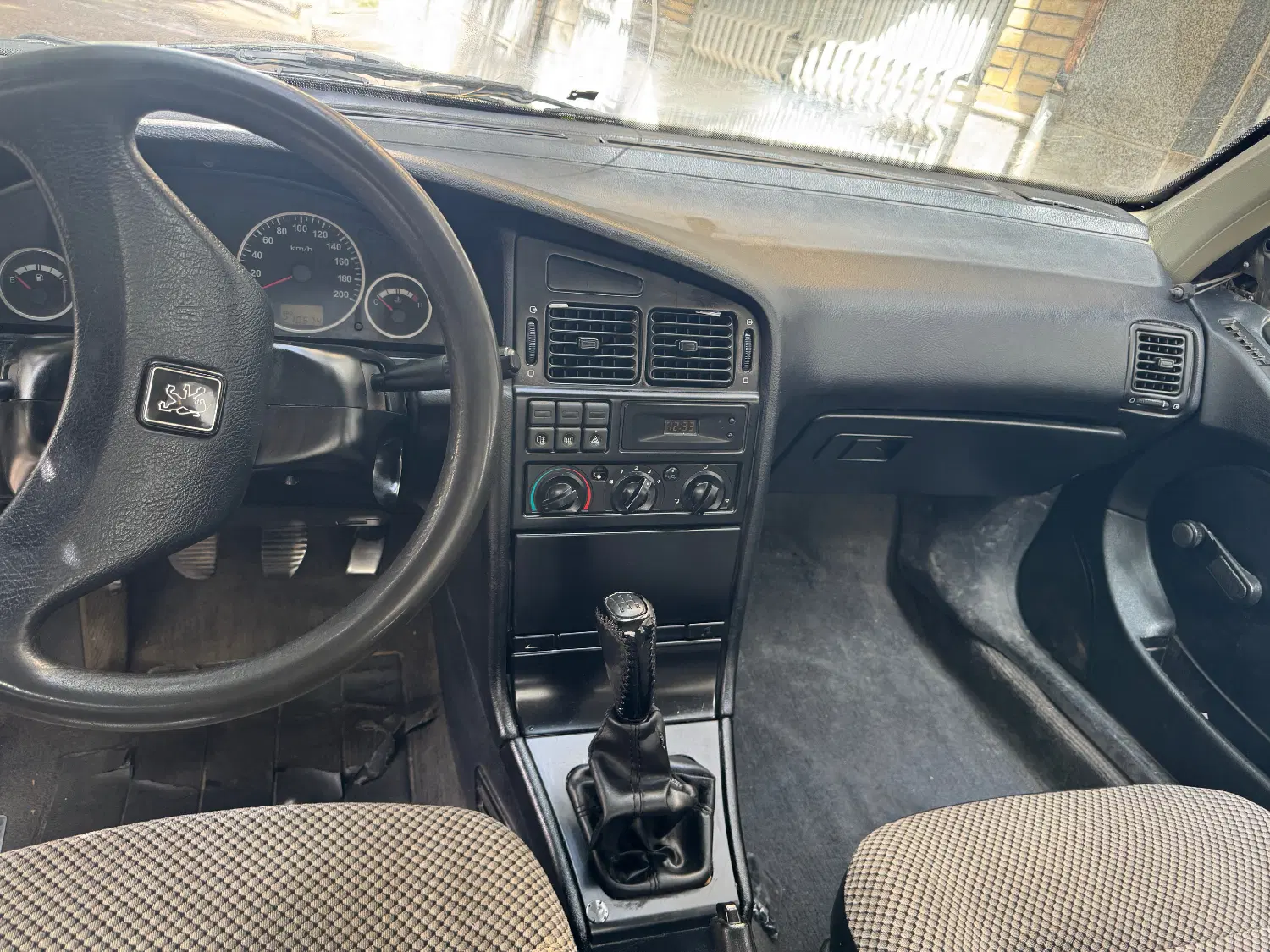 پژو405gli|خودرو سواری و وانت|قم, بنیاد|دیوار