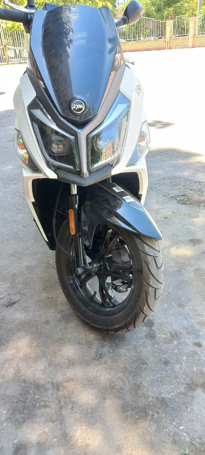 گلکسی j200  sym|موتورسیکلت|مشهد, رضاشهر|دیوار