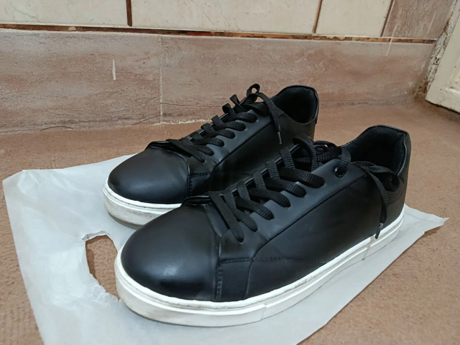کفش Bershka|کیف، کفش، کمربند|اهواز, کیانشهر|دیوار