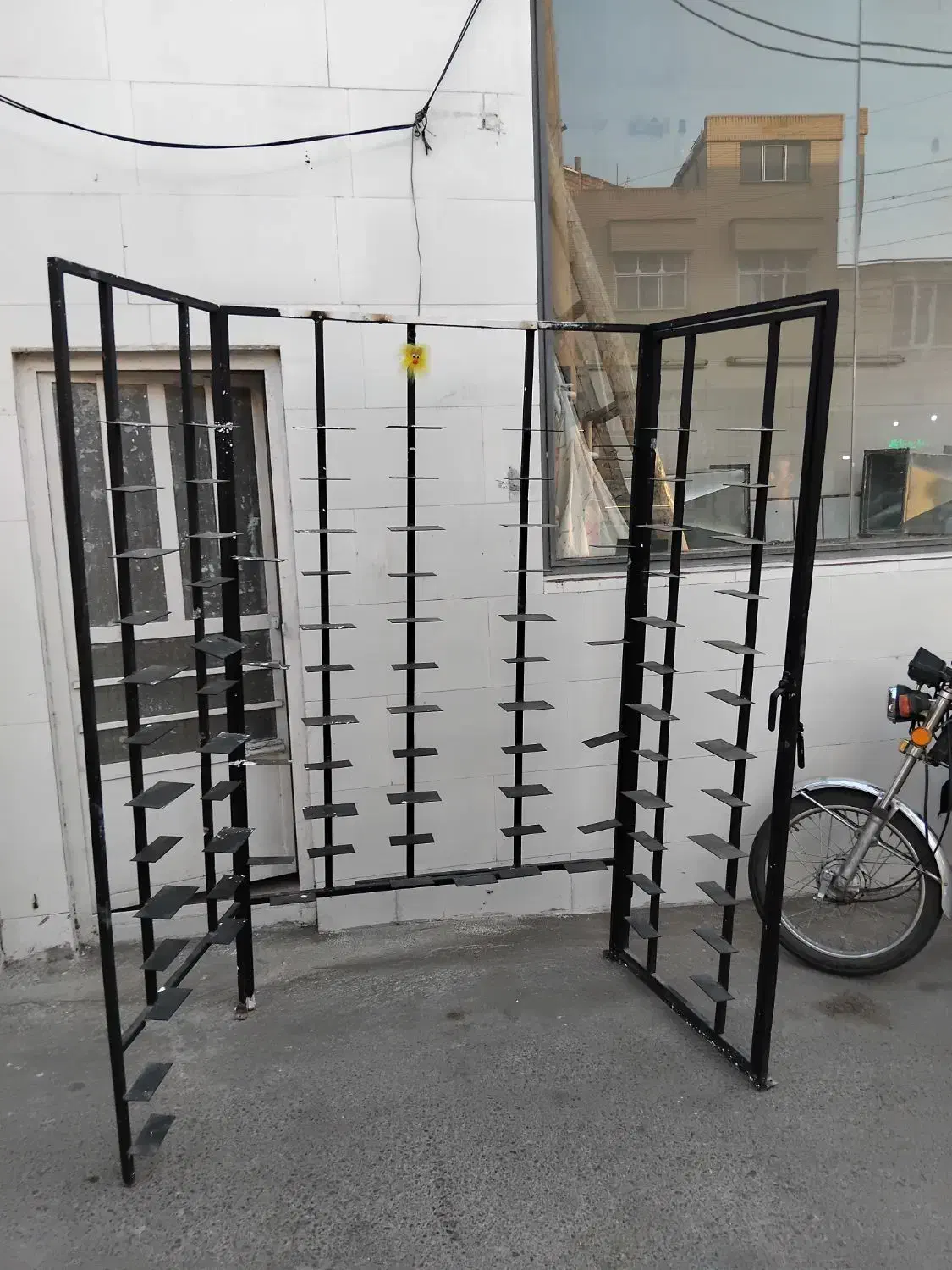 ویترین کفش|بوفه، ویترین، کنسول|قم, نوبهار|دیوار