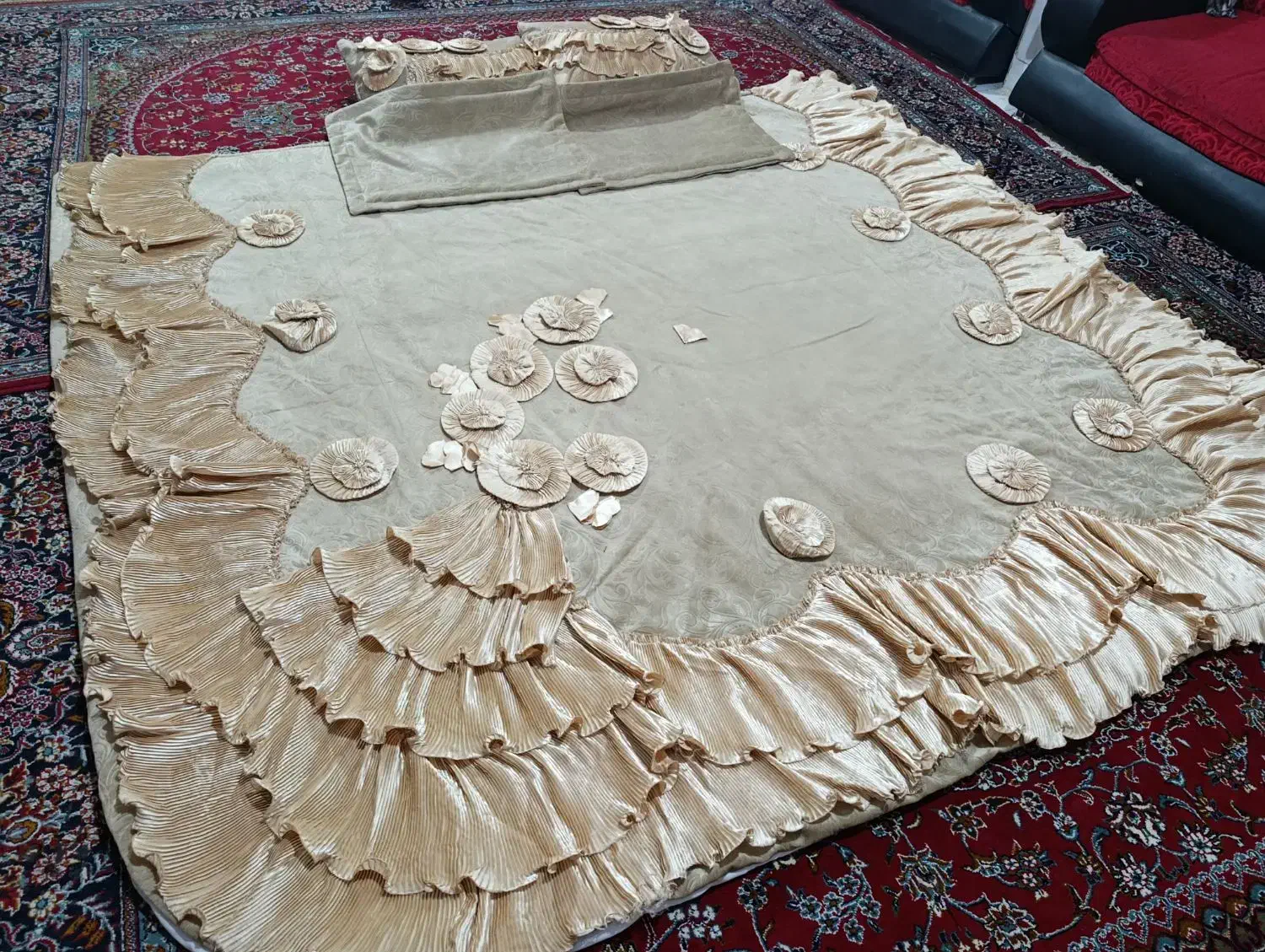 روتختی|سرویس روتختی|نیشابور, گنبد سبز|دیوار